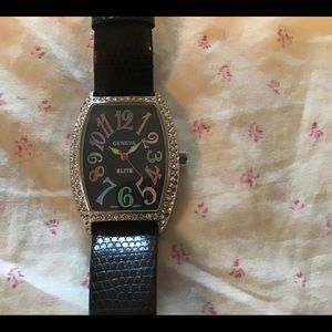 Quartz ladies watch